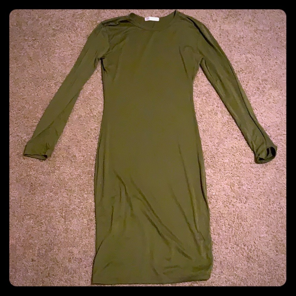 Fitted dress